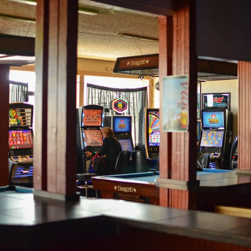 The Blue Moon Saloon & Cafe