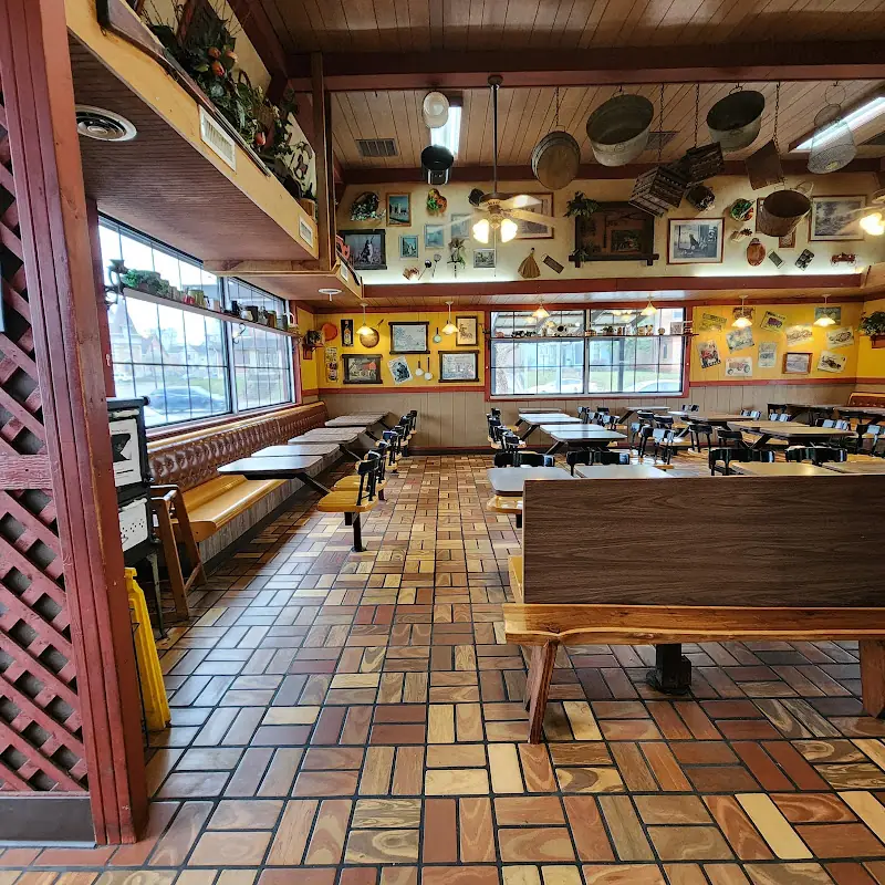 Wings & Strips
