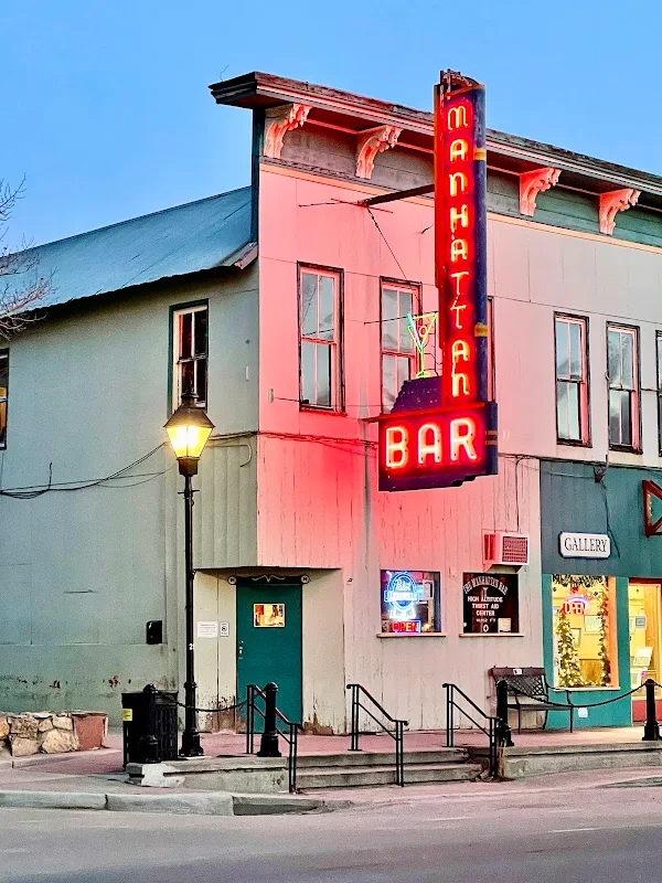 The Manhattan Bar