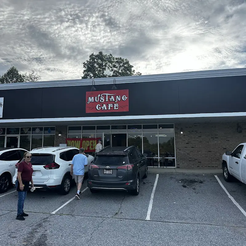 Mustang Cafe