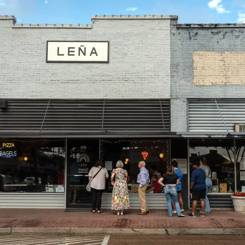 Leña Pizza + Bagels