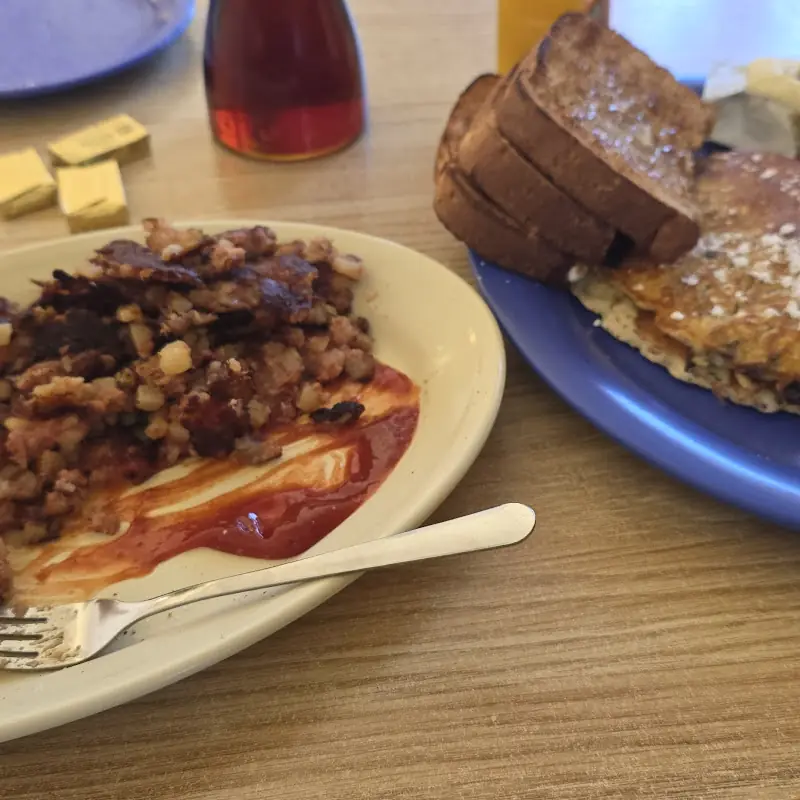 Country Gals Cafe'