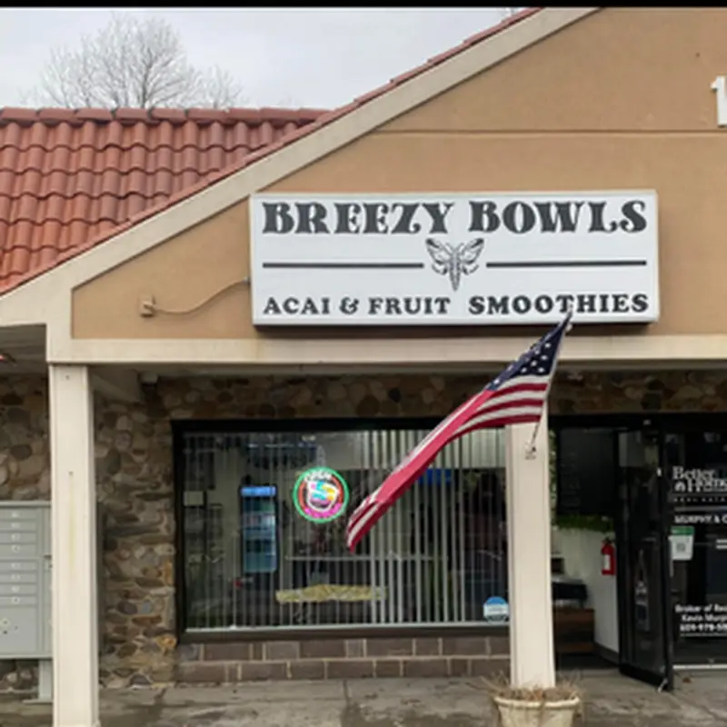 Breezy Bowls
