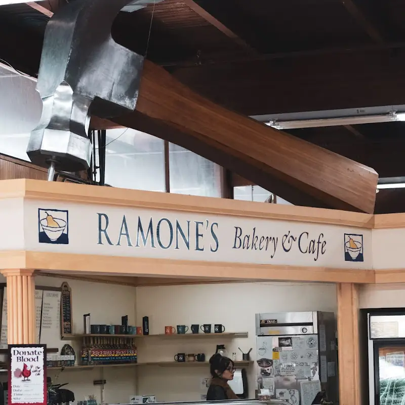 Ramone's Bakery & Cafe