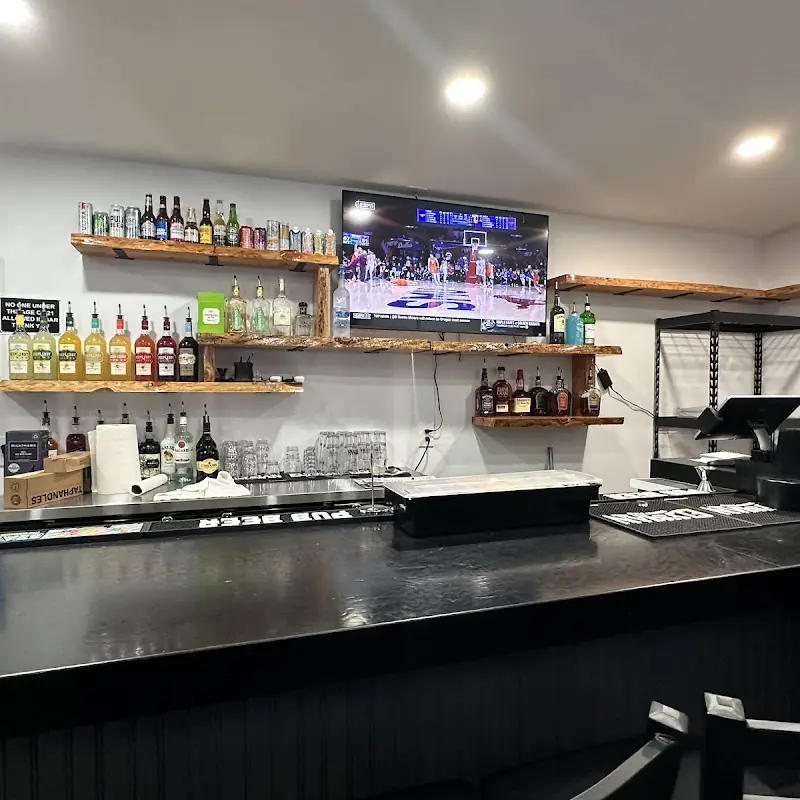South Prairie Bar & Grill
