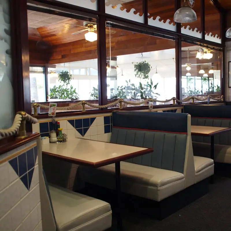 Zippy's Koko Marina