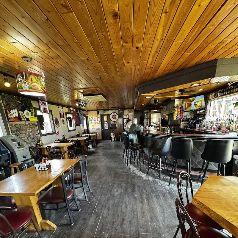 Musky Jacks Bar & Grill