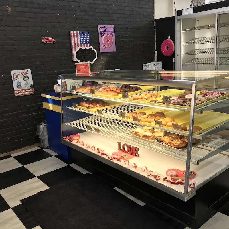 Daylight Donuts