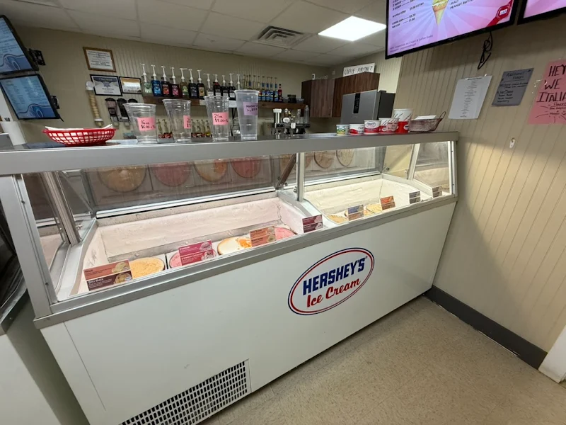 Crossroads Ice Cream & Coffee