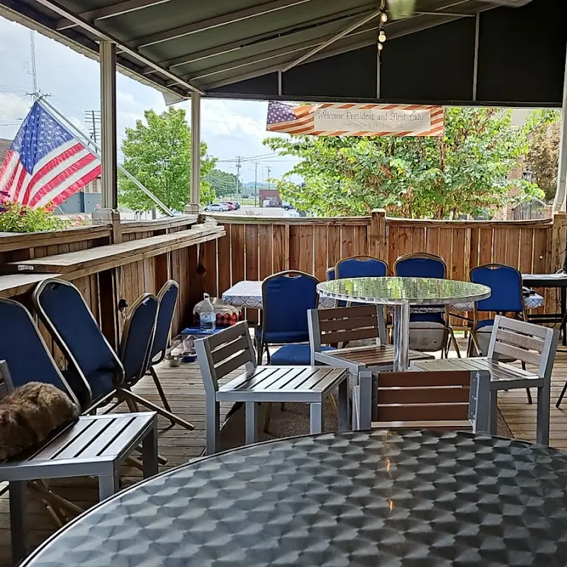 M&M Rooftop Garden