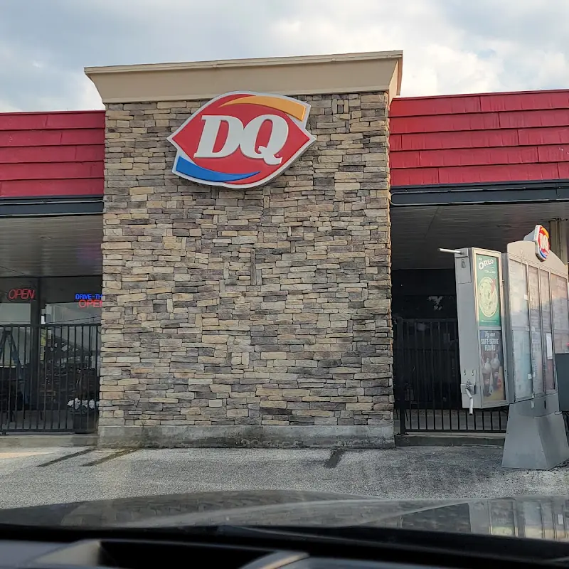 Royal New York Cheesecake BLIZZARD® Treat