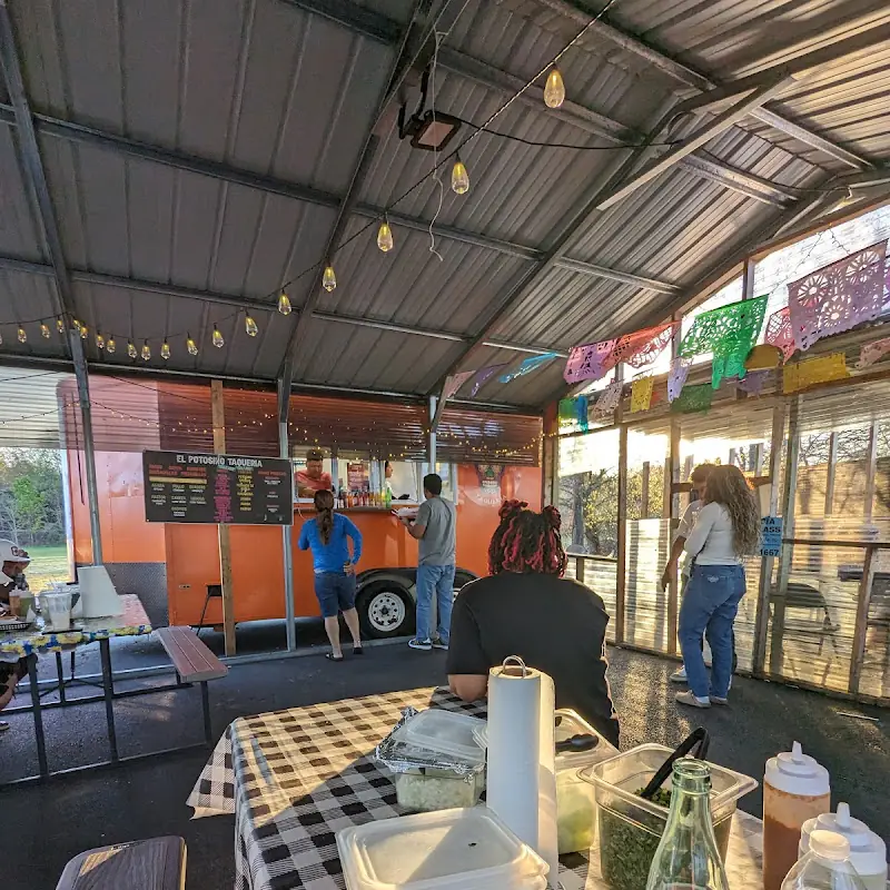 El Potosino Taqueria
