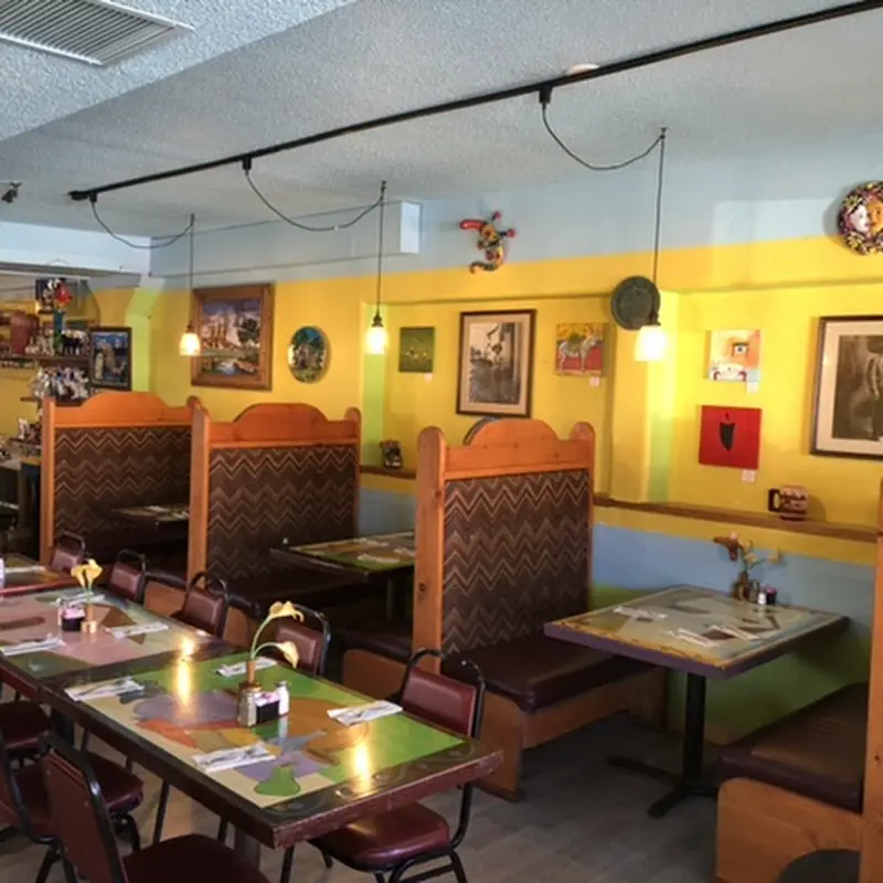 Gustavo's Mexican Restaurant and Bar