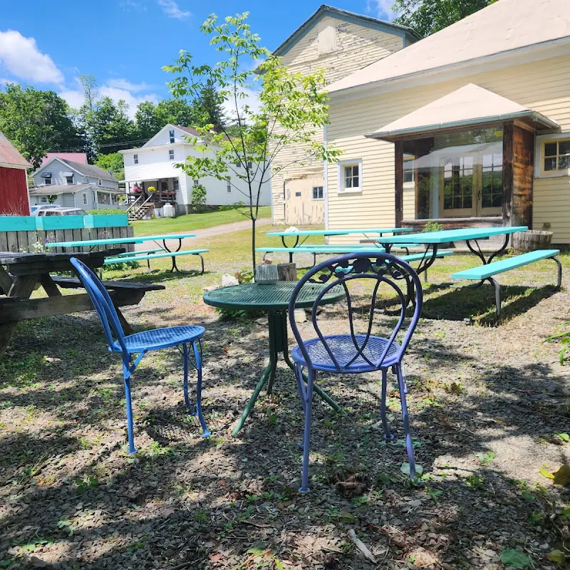 The Fiddlehead Cafe & Bakery