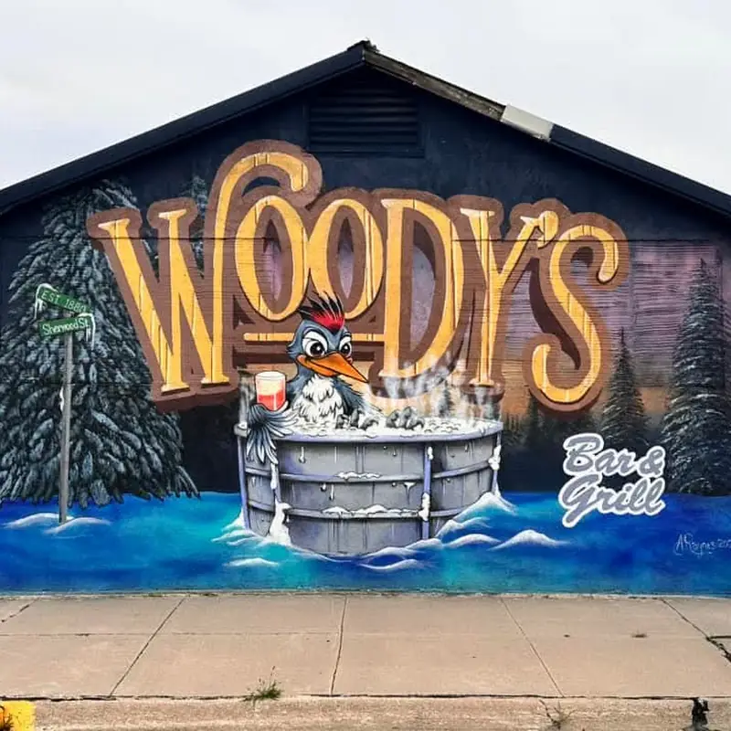 Woody's Bar n grill