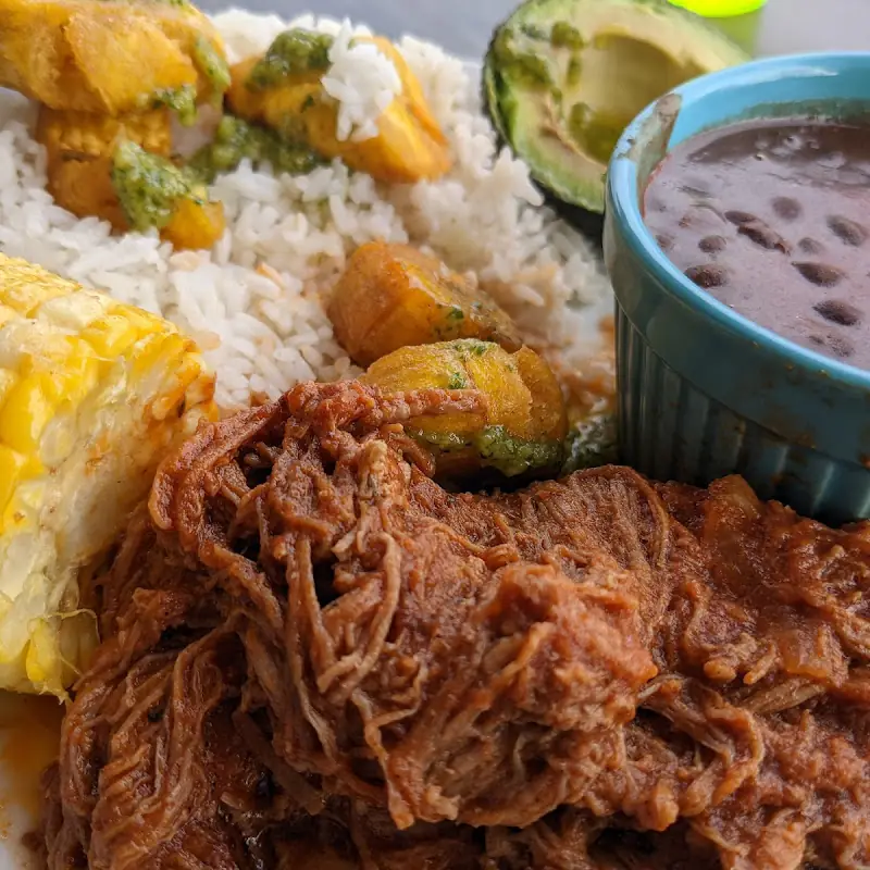 Mis Abuelos | Cuban Restaurant