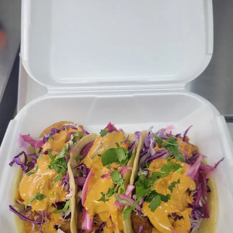 Mariscos El Compa Leo llc