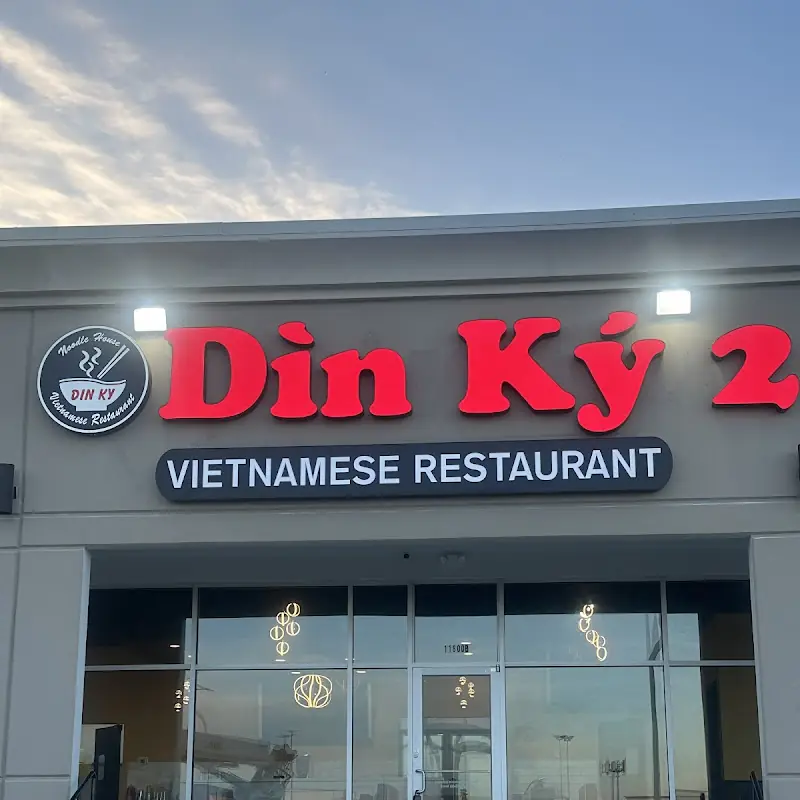 C1. Cơm Chiên Đặc Biệt Dìn Ký