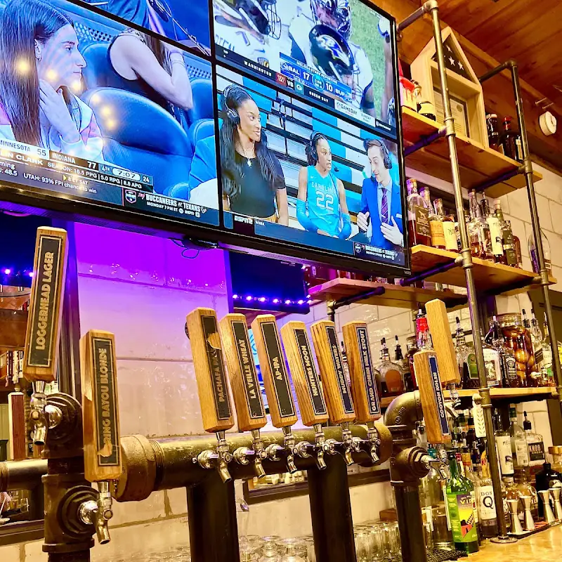 Broken Wheel Brewery & Bistro