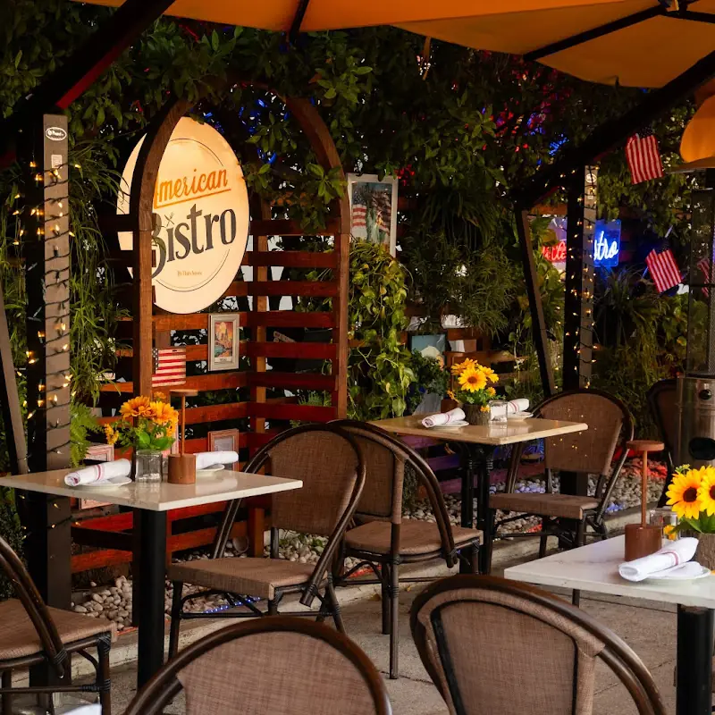 American Bistro🍔 American Restaurant Miami Beach