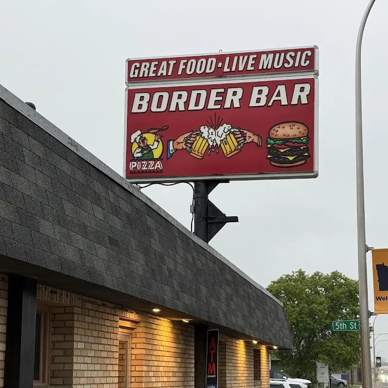 Border Bar Pizza Parlor