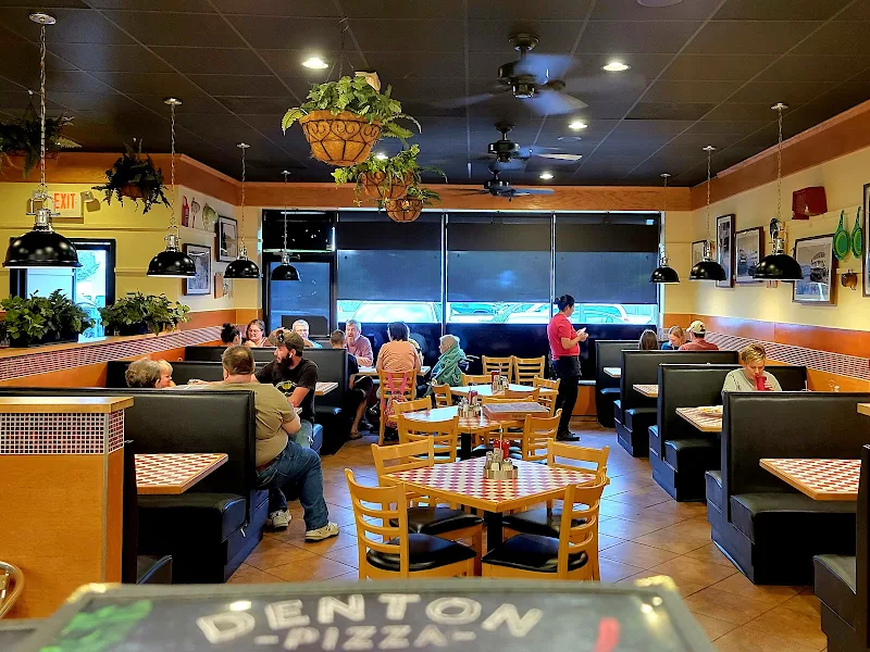 LUPE'S DENTON PIZZA
