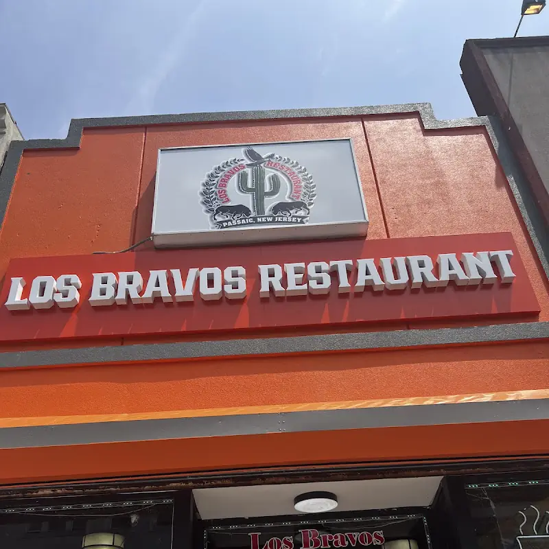 Los Bravos Restaurant
