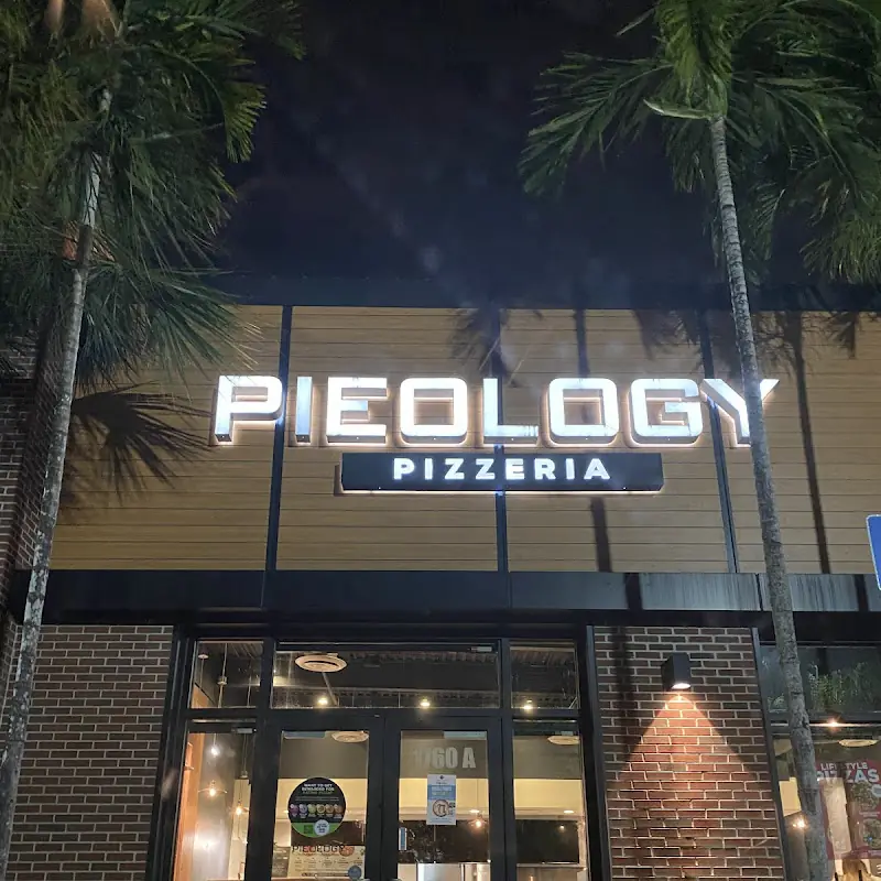 Pieology Pizzeria Plantation