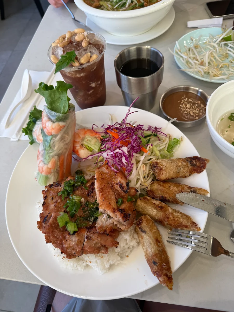 Food & drink, Pho 37