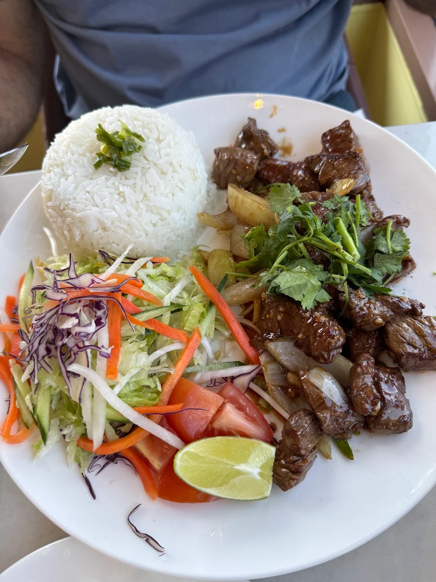 Food & drink, Pho 37