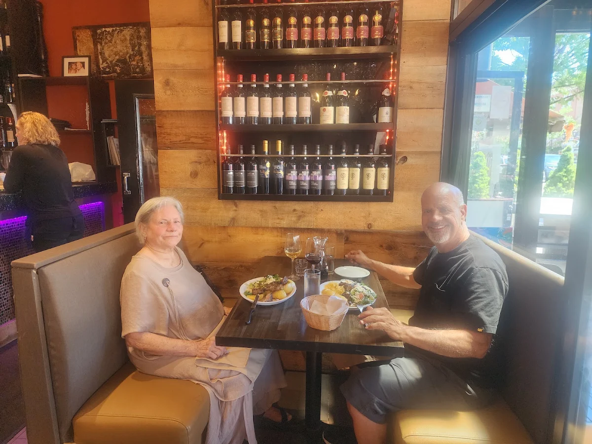 Vibe, Soulas Modern Greek Cuisine