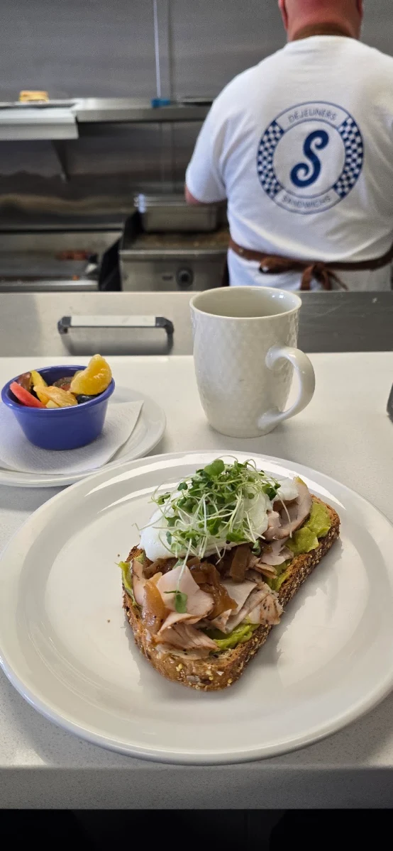Food & drink, Suma Déjeuners & Sandwichs