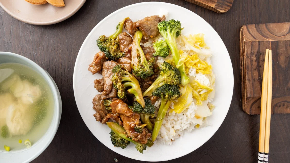 Food & drink, wok cafe des sources