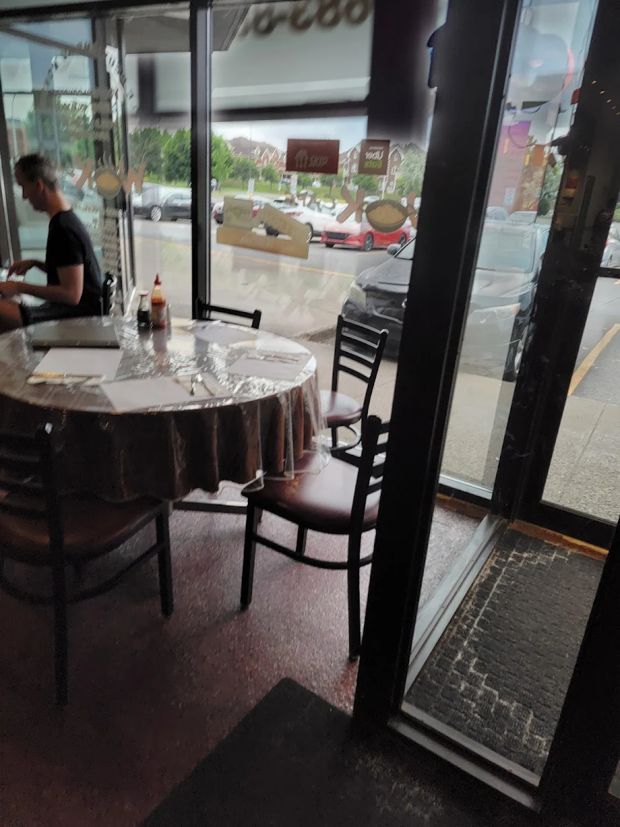 Vibe, wok cafe des sources