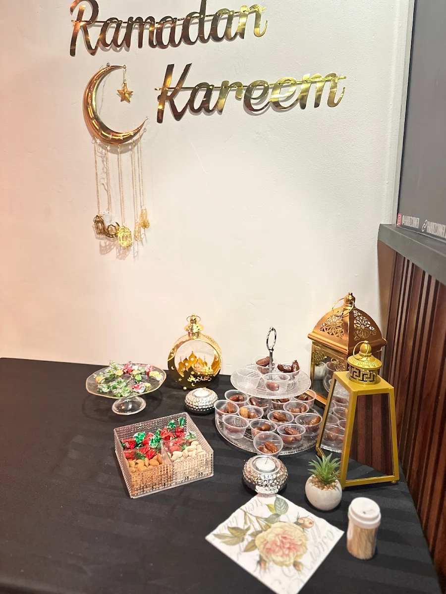 Food & drink, Habibz Corner
