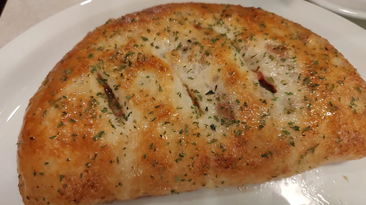 Food & drink, Royal Pizza Market Mall