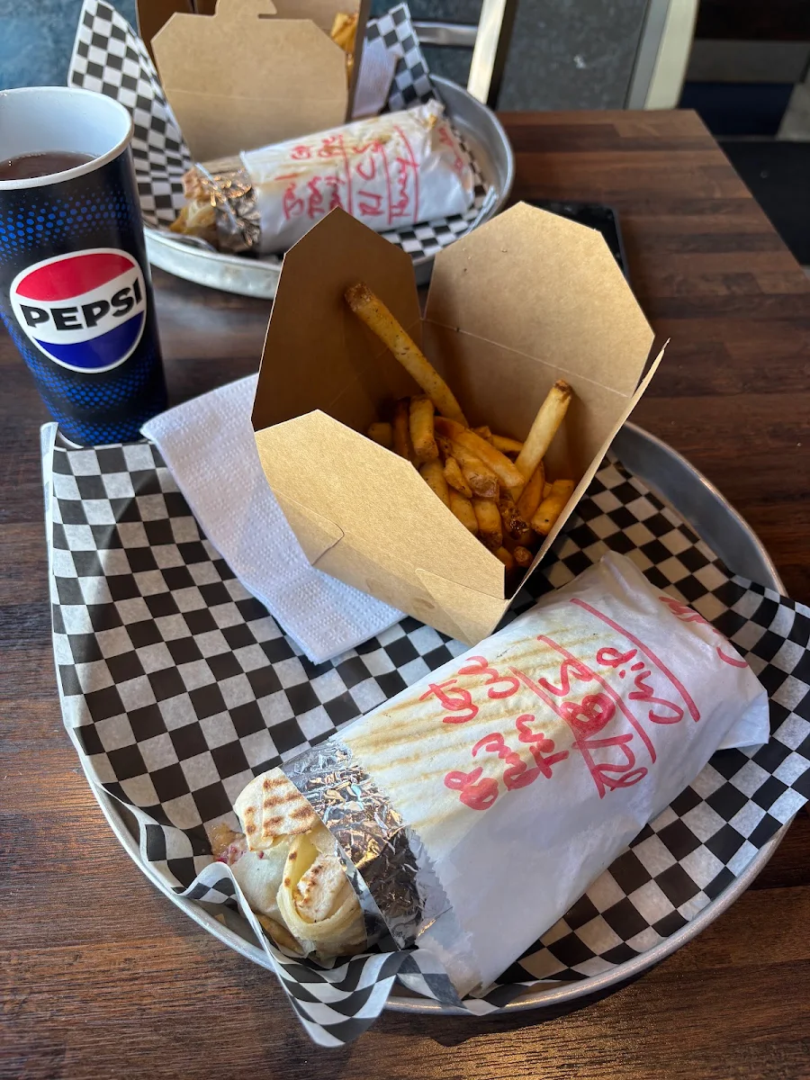 Food & drink, Donair On The Run