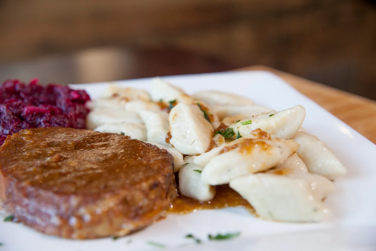 Food & drink, Broken English Bistro