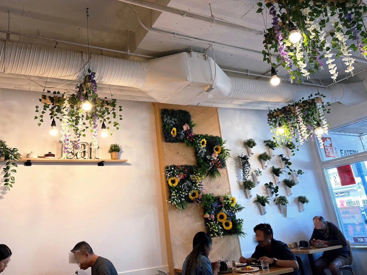 Vibe, The Chef's Playground Eatery