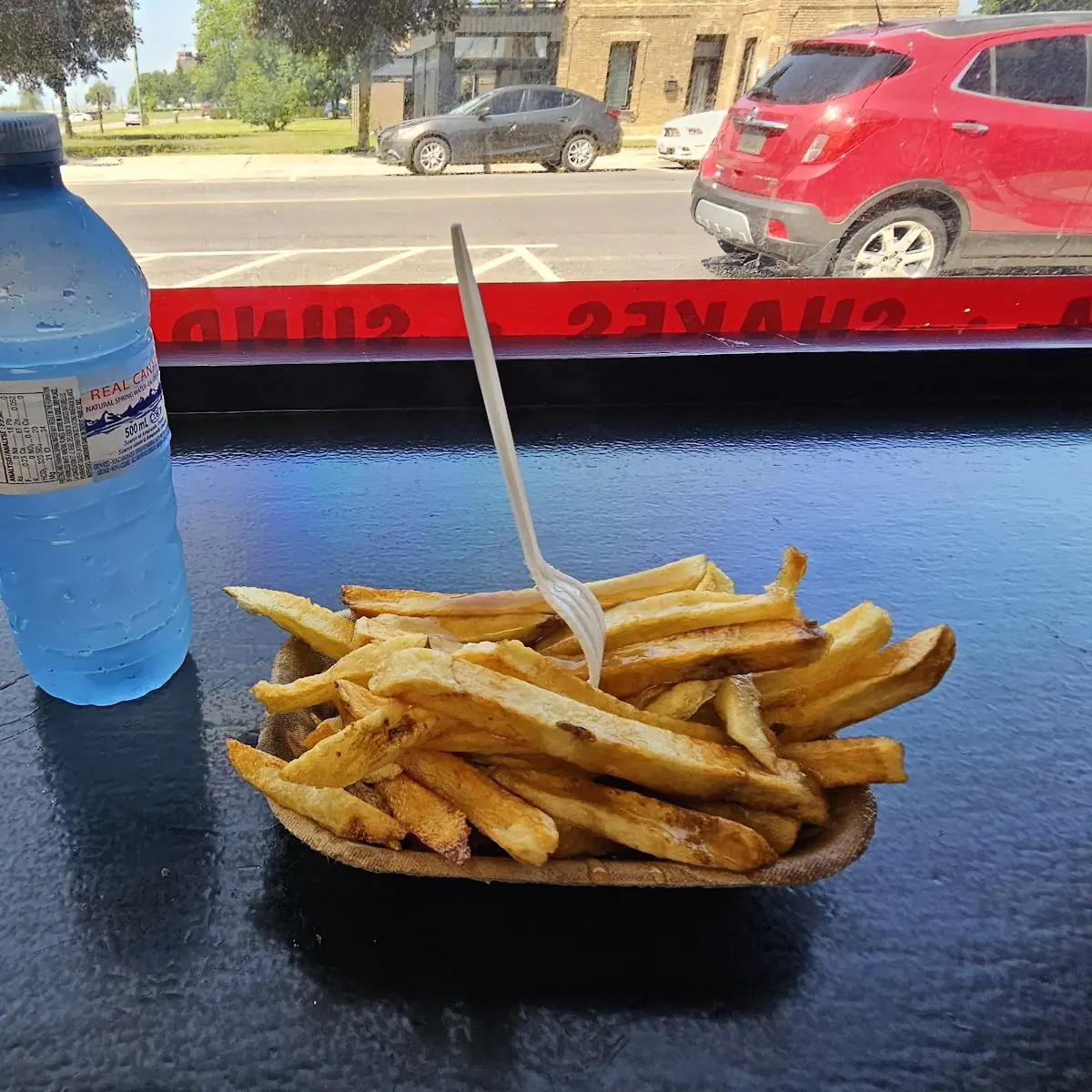 Food & drink, Suzy's Ice Creamporium/Original Alberts