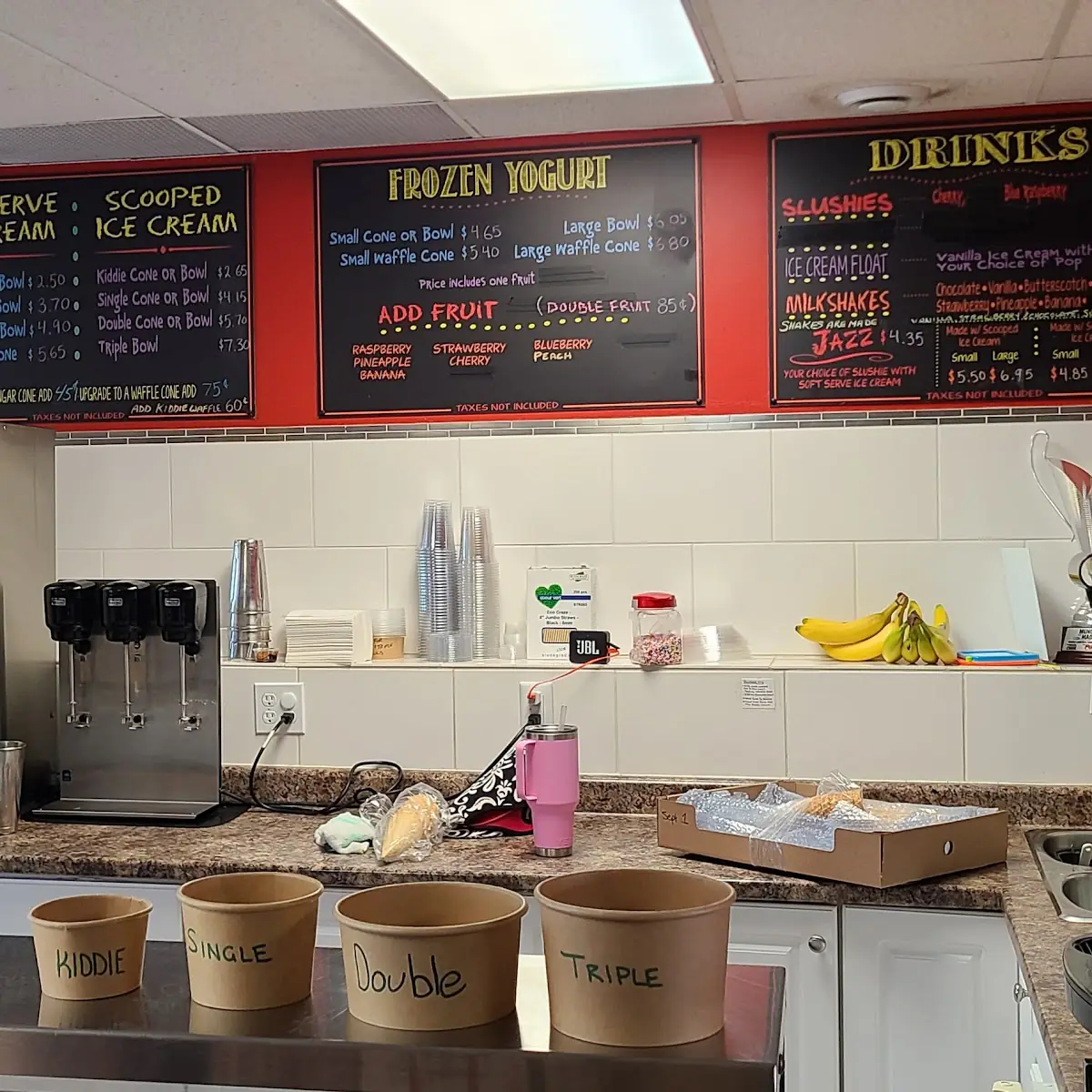 Vibe, Suzy's Ice Creamporium/Original Alberts