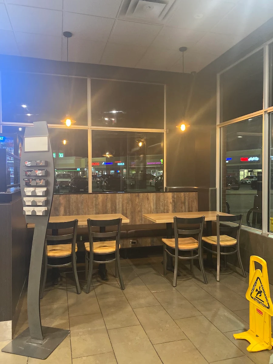 Vibe, Harvey's