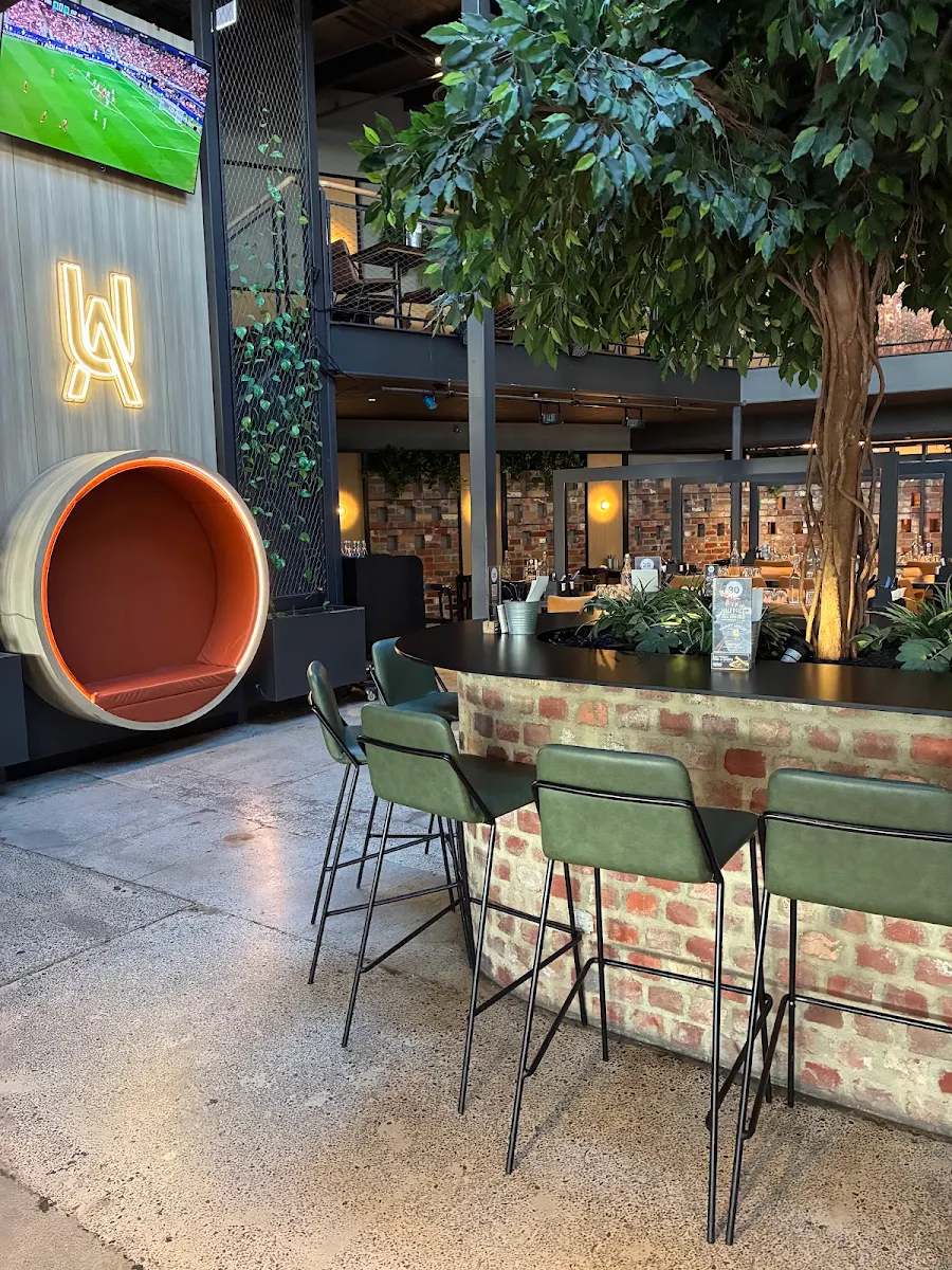 Vibe, Urban Alley Brewery Knox