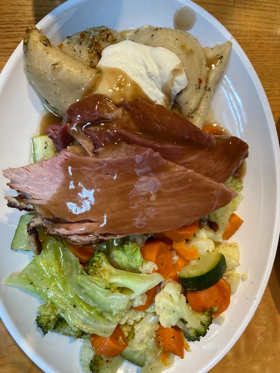 Food & drink, Sharky's Chophouse & Eatery