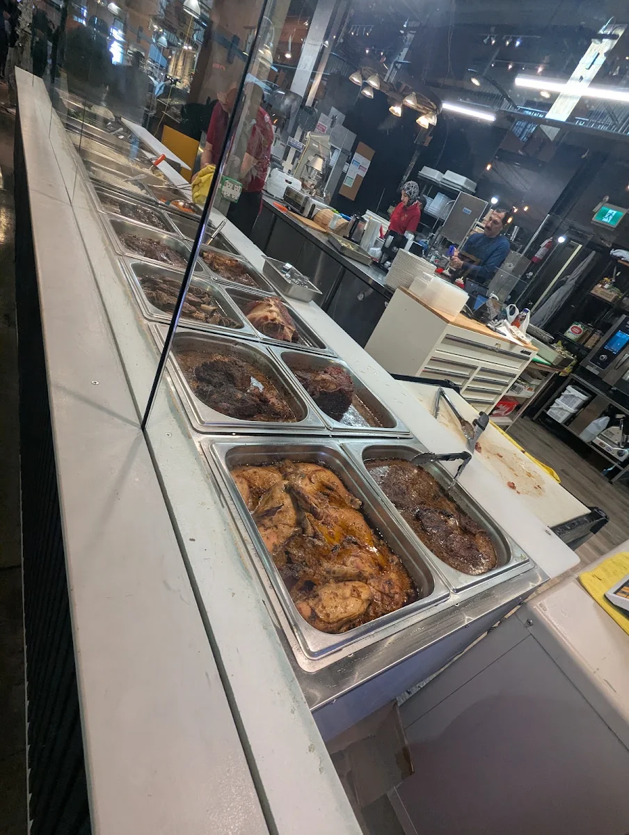 Vibe, Sharky's Chophouse & Eatery
