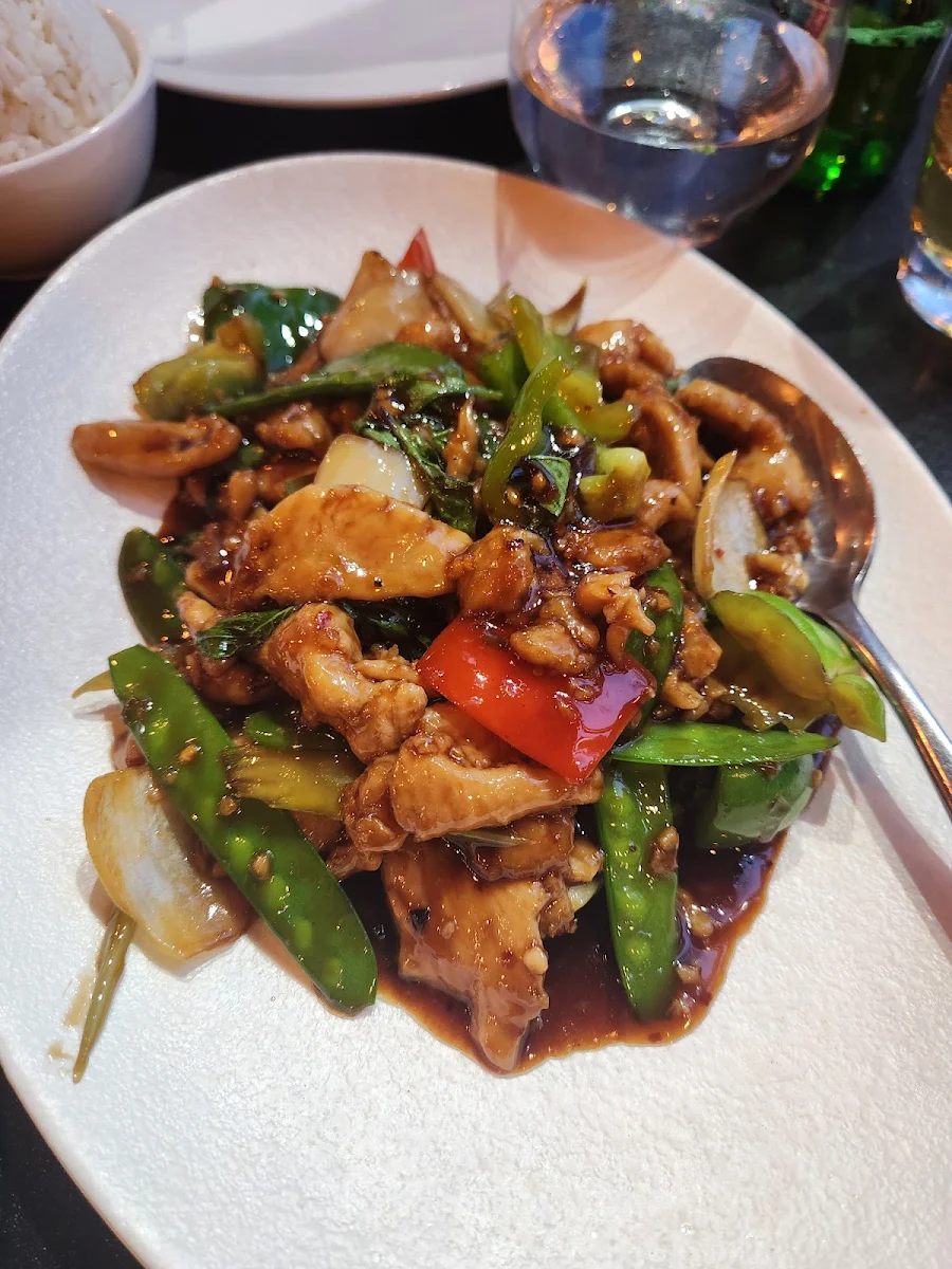 Food & drink, 31 Latitude