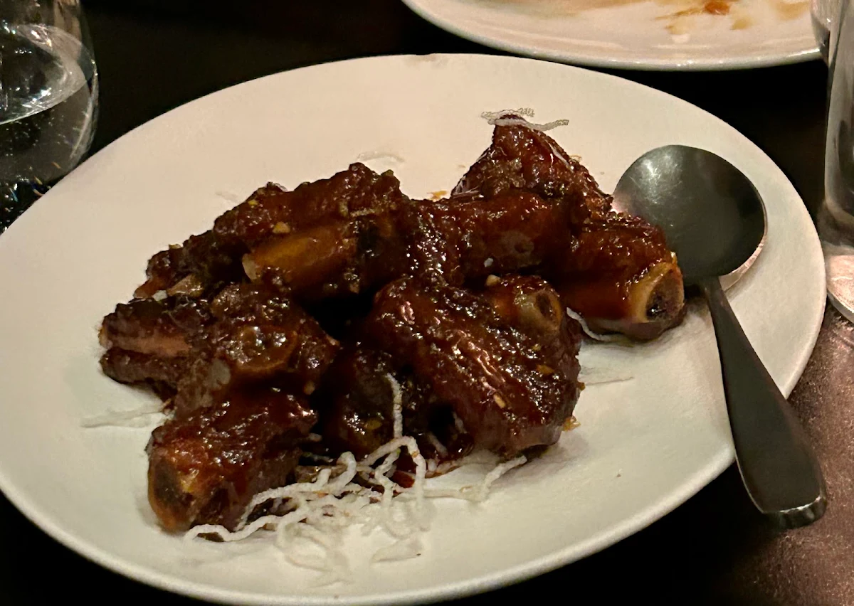 Food & drink, 31 Latitude