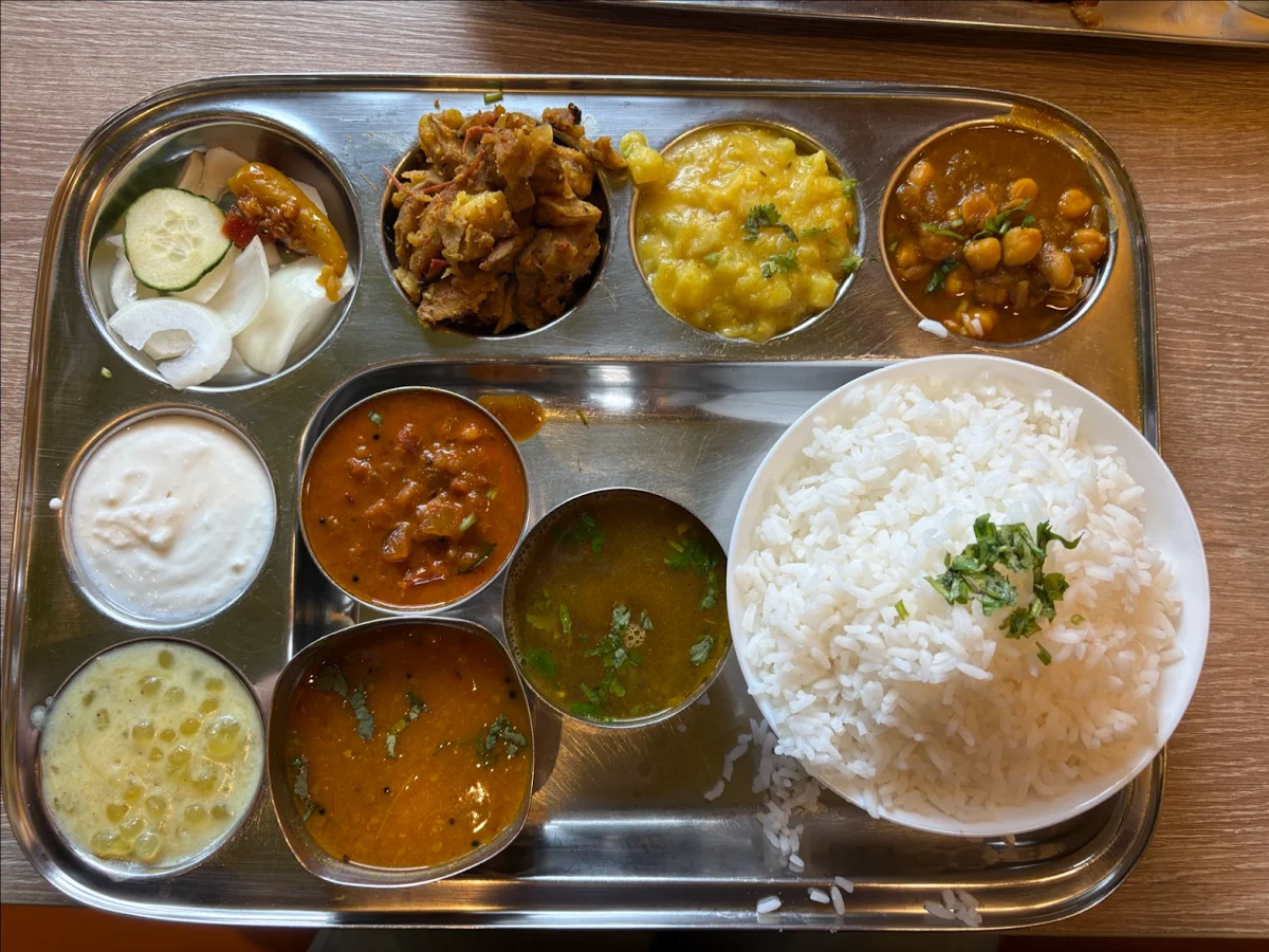 Food & drink, Sri Periyava Dosa Bhavan