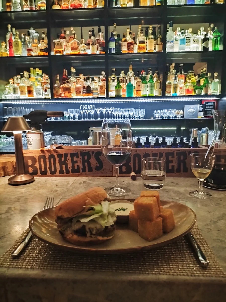 Food & drink, The Courtney Room