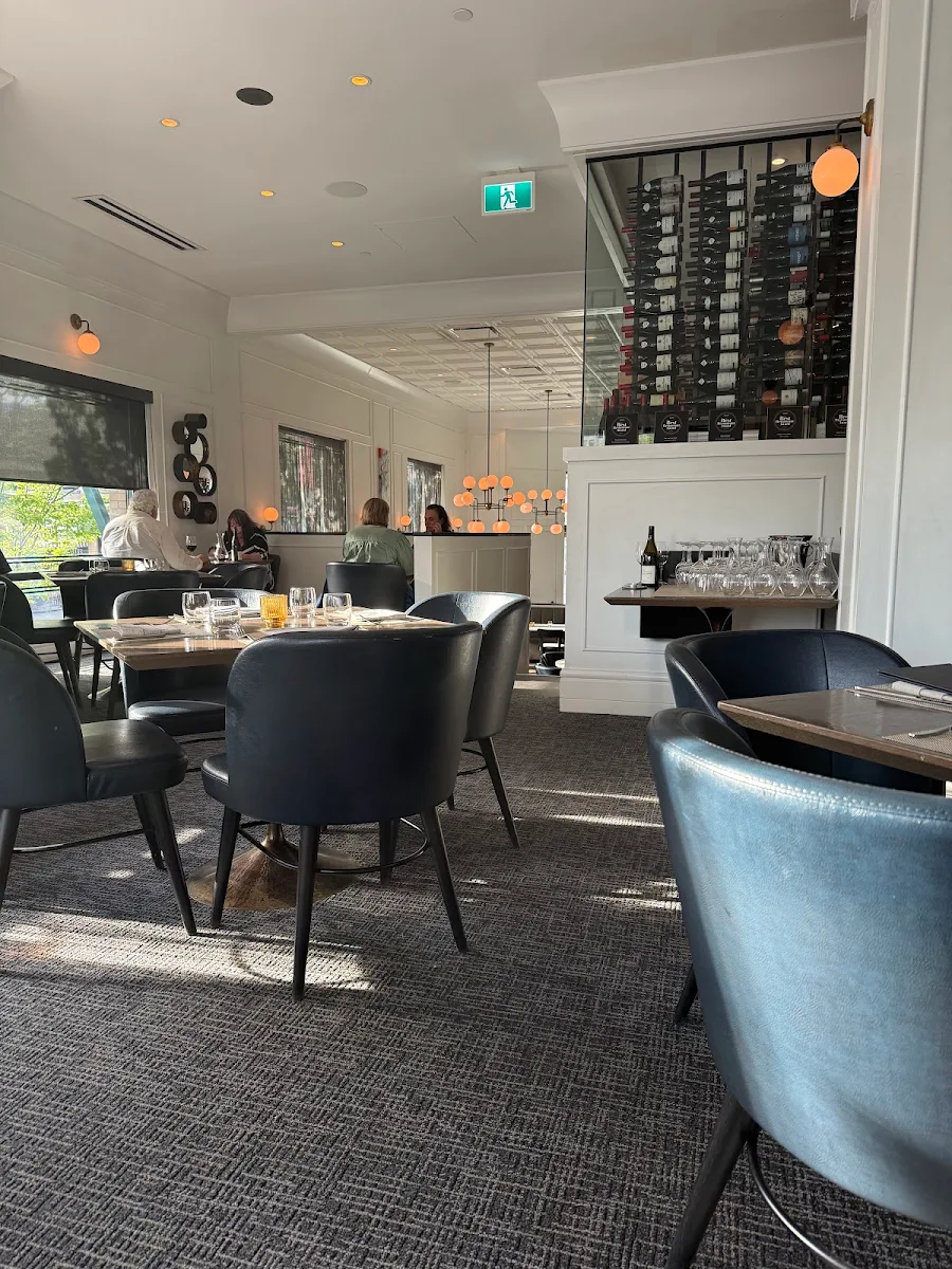 Vibe, The Courtney Room